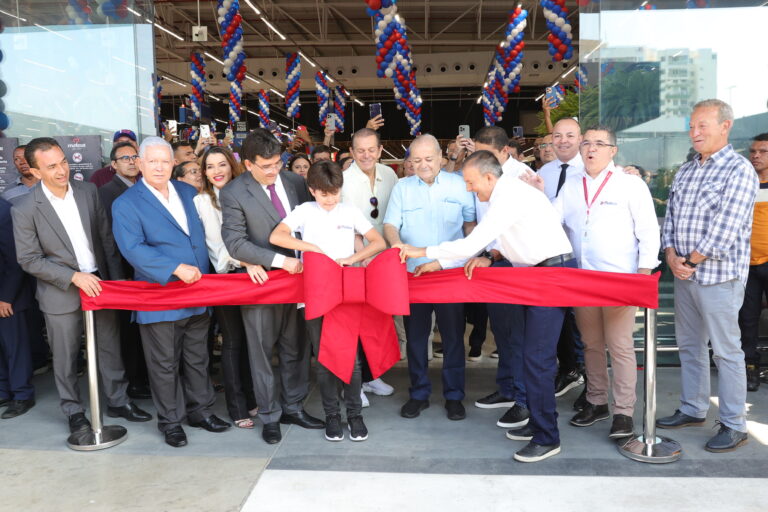 Grupo Mateus inaugura Hiper Mateus em Teresina (PI)