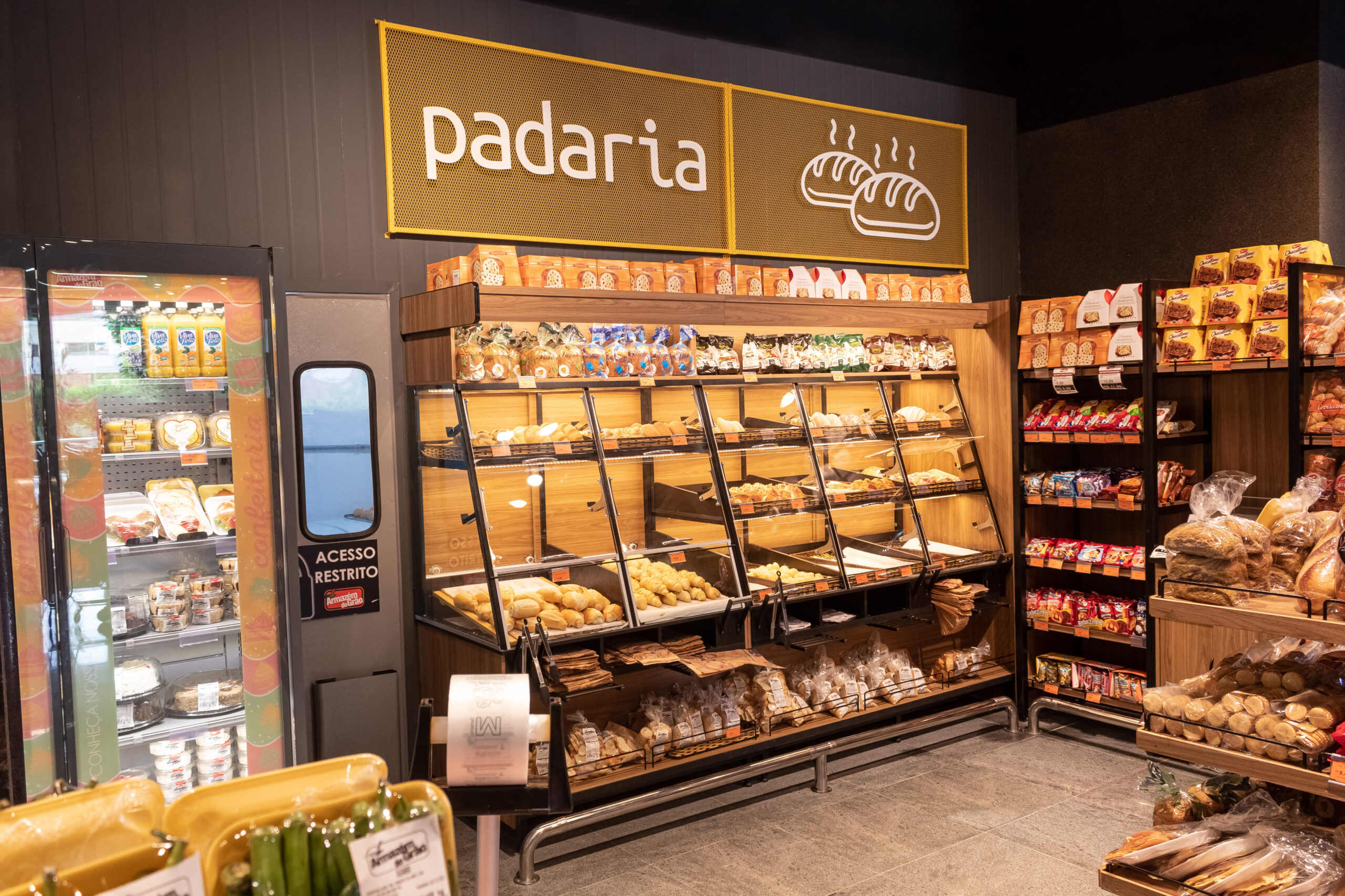 P07244 - Armazém do Grão - autosserviço pães_pães embalados actual_apoio balança