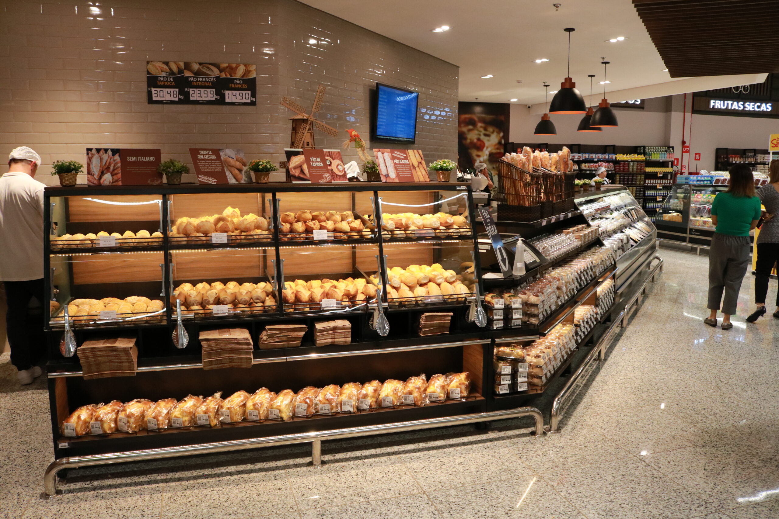 SÃO ROQUE Autosserviço Pães especiais (385)